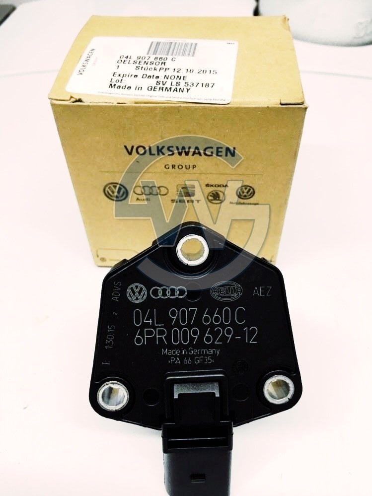 Volkswagen Passat 1.6TDI / 2.0TDI Yağ Seviye Sensörü 04L907660C OEM / ORJINAL