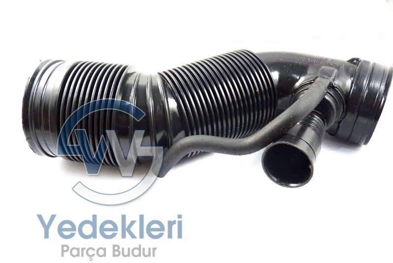 Golf 4 1.6 Hava Filtre Borusu AKL 1J0129684N