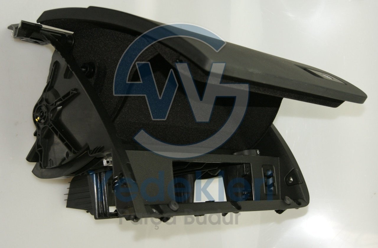 Volkswagen Passat Torpido Kapağı 3G1857101A RA3 OEM / ORJINAL