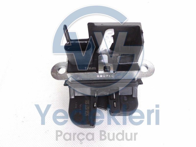 Volkswagen Golf 7 Bagaj Kilidi 5G6827505 9B9 OEM / ORJINAL