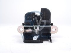 Volkswagen Tiguan Bagaj Kilidi 5M0827505E 9B9 OEM / ORJINAL