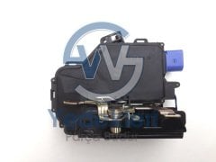 Volkswagen Golf 5 Kapı Kilidi Arka Sağ 7L0839016D İTHAL / Eş Değer Ürün