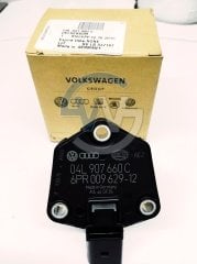 Volkswagen Passat 1.6TDI / 2.0TDI Yağ Seviye Sensörü 04L907660C OEM / ORJINAL