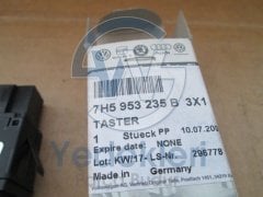 Volkswagen Transporter T5 Dörtlü Flaşhör Düğmesi 7H5953235B 3X1 - OEM / ORJINAL