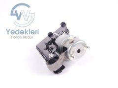 Transporter T4 Şanzıman Kulağı Sol 2.4TDI / 2.5TDI 7D0399107AL