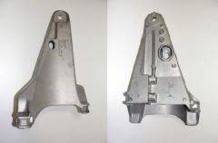 Transporter T5 Şanzıman Kulak Bağlantı Ayağı Sol 1.9TDI AXB 7H0199370Q