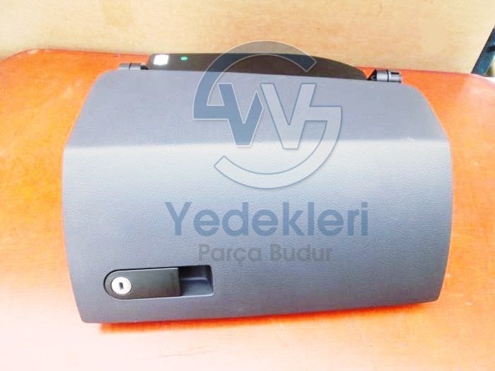 Volkswagen Transporter T5 / T6 Torpido Kapağı 7H1857121C OEM / ORJINAL