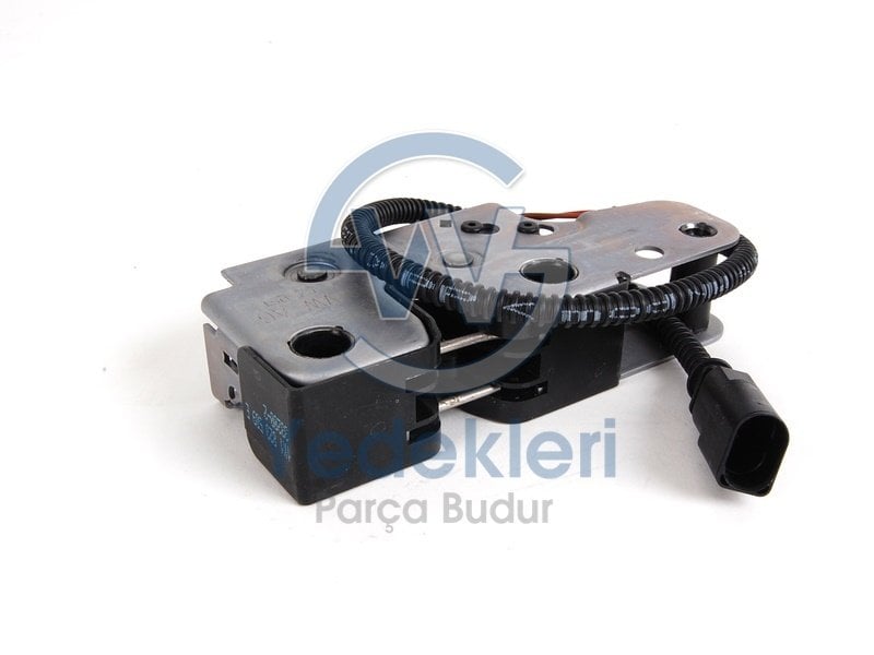 Volkswagen Golf 5 Kaput Kilidi 1K1823509E İTHAL / Eş Değer Ürün